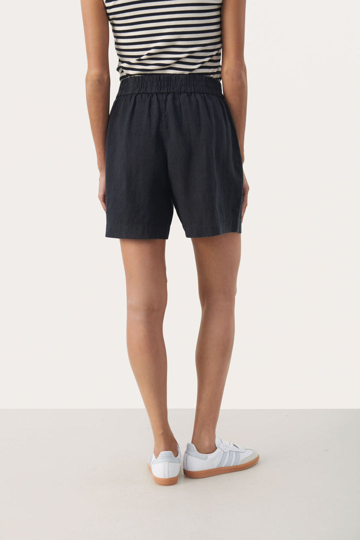 GERD LINEN SHORT - PART TWO