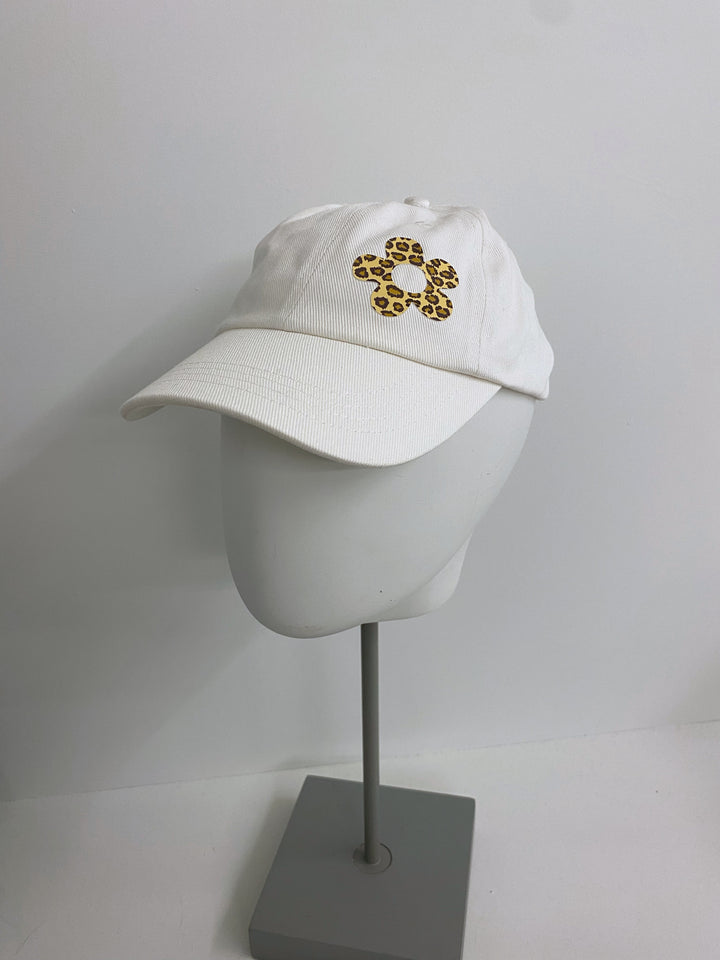 PART TWO x JOELLE'S DAISY BALL CAP