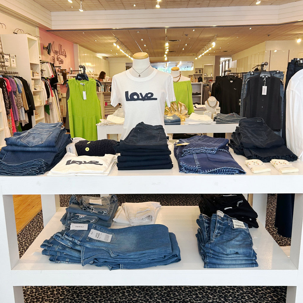 Joelle’s Clothing store in Burlington, ON Canada – Joelle's