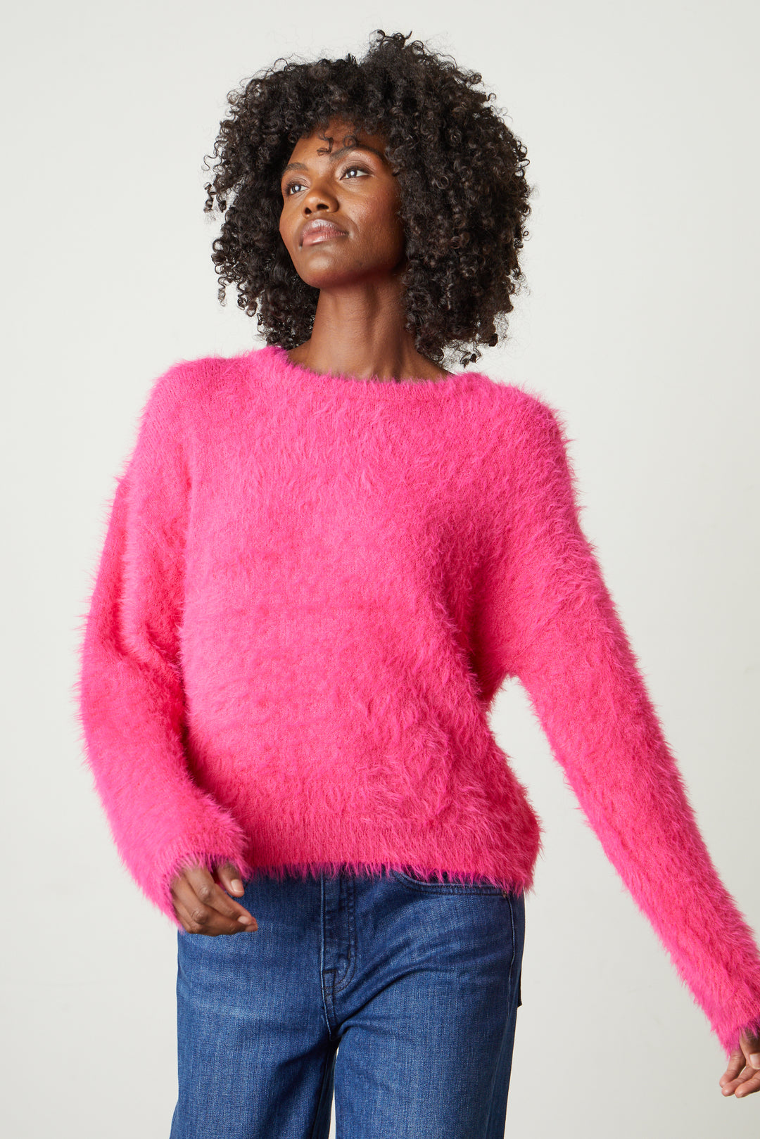 RAY FEATHER YARN SWEATER (HOT PINK) - VELVET
